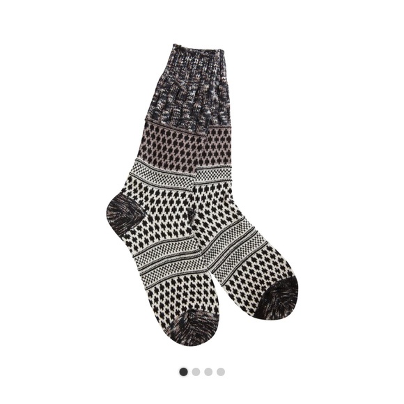 NEW WITH TAGS! World’s Softest Weekend Gallery Textured Crew Nightfall Multi-043 - Picture 4 of 4